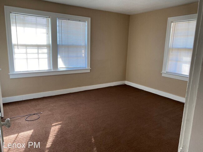 Foto del edificio - 3 br, 1 bath House - 577 N Perry