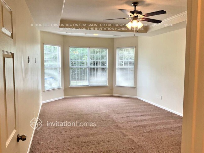 Building Photo - 1007 Blessing Dr