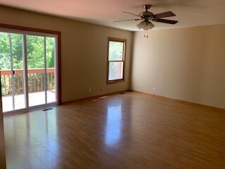 Building Photo - 255 Spring Point Dr