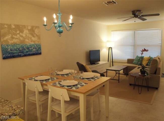 Foto del edificio - 60 Emerald Woods Dr