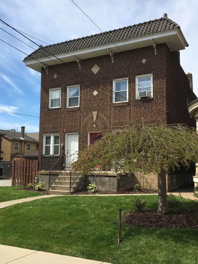 Foto del edificio - 246 S Millvale Ave