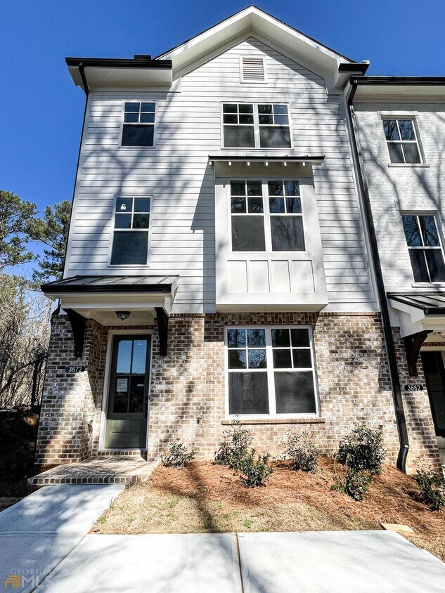 3672 Planting, Suwanee, GA 30024 Townhome Rentals in Suwanee GA