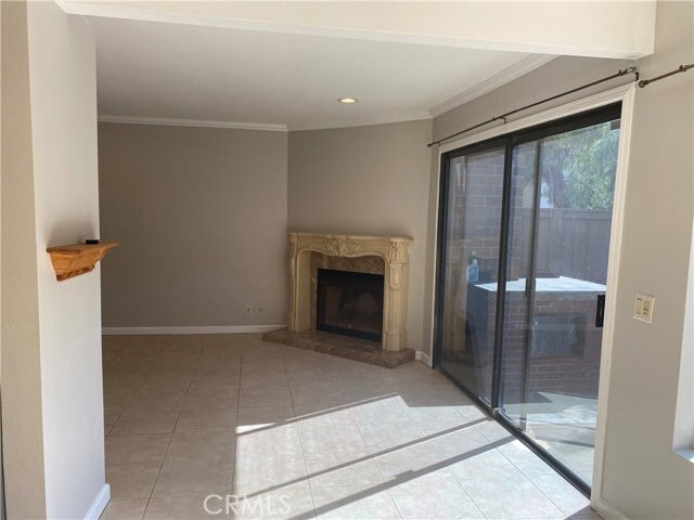 Building Photo - 8088 Caminito Mallorca