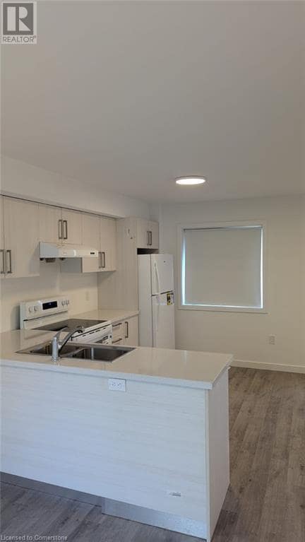 Building Photo - 139 HighRiver Trl