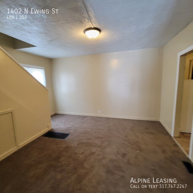 Building Photo - Near Eastside 4BR/2BA House for LEASE!