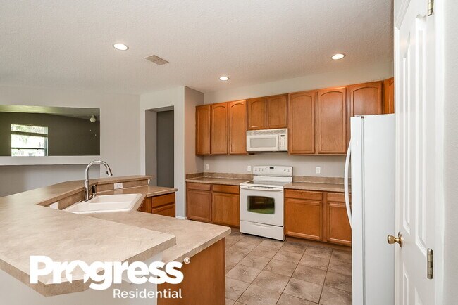 Building Photo - 10426 Chorlton Cir