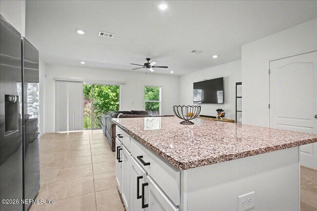 Foto del edificio - 3231 Penny Cove Ln