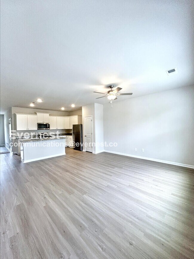 Foto del edificio - 2158 Willow Gln Dr