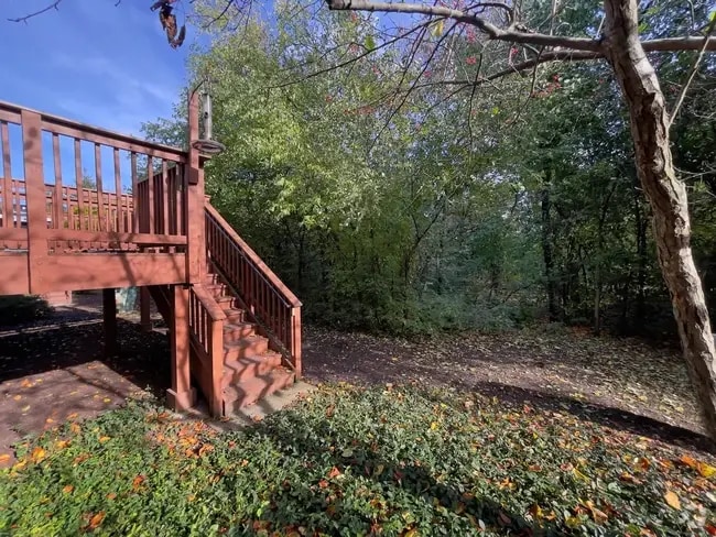 Building Photo - 105 Tanglewood Dr
