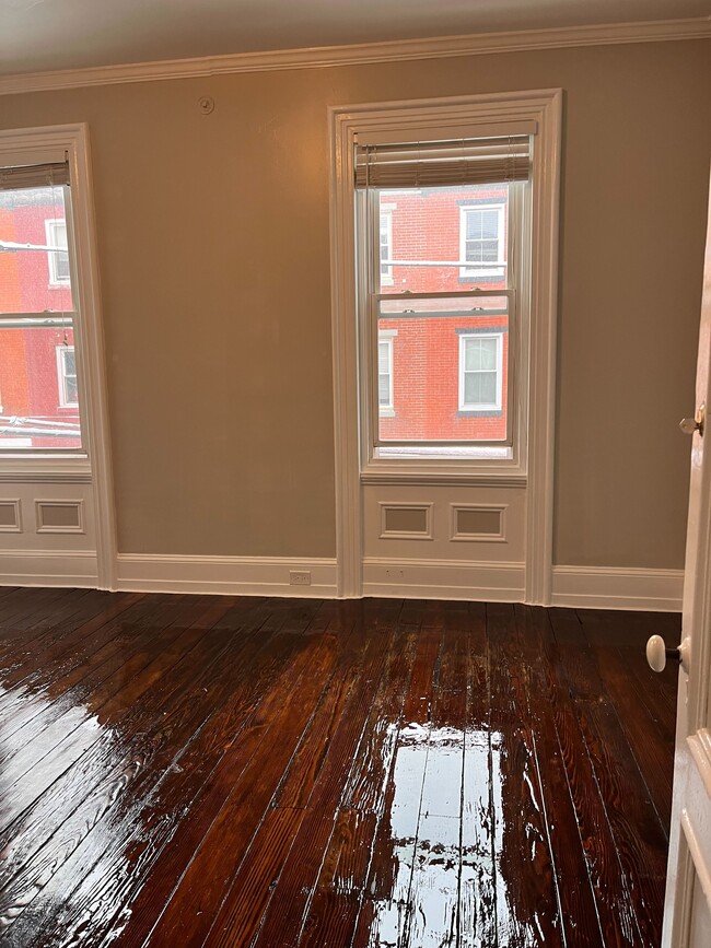 Building Photo - 1506 Swain St