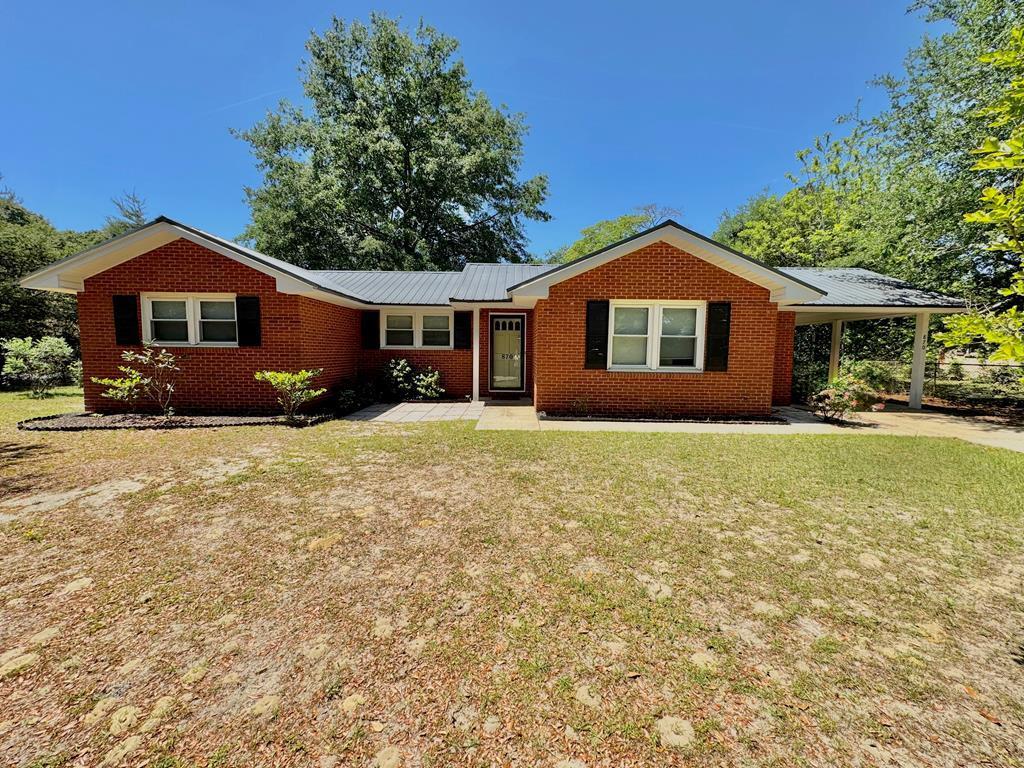 Foto principal - 870 Perry Blvd