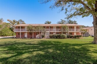 Building Photo - 2105 Avenue N