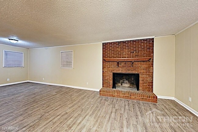 Foto del edificio - 520 Claramont Dr SW