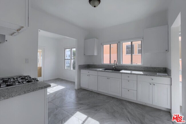 Foto del edificio - 1823 S Highland Ave