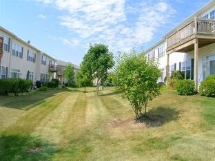 Building Photo - 2536 Golf Ridge Cir