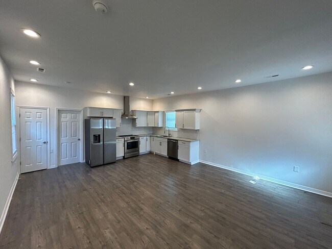 Foto del edificio - 1404 Miller Ave