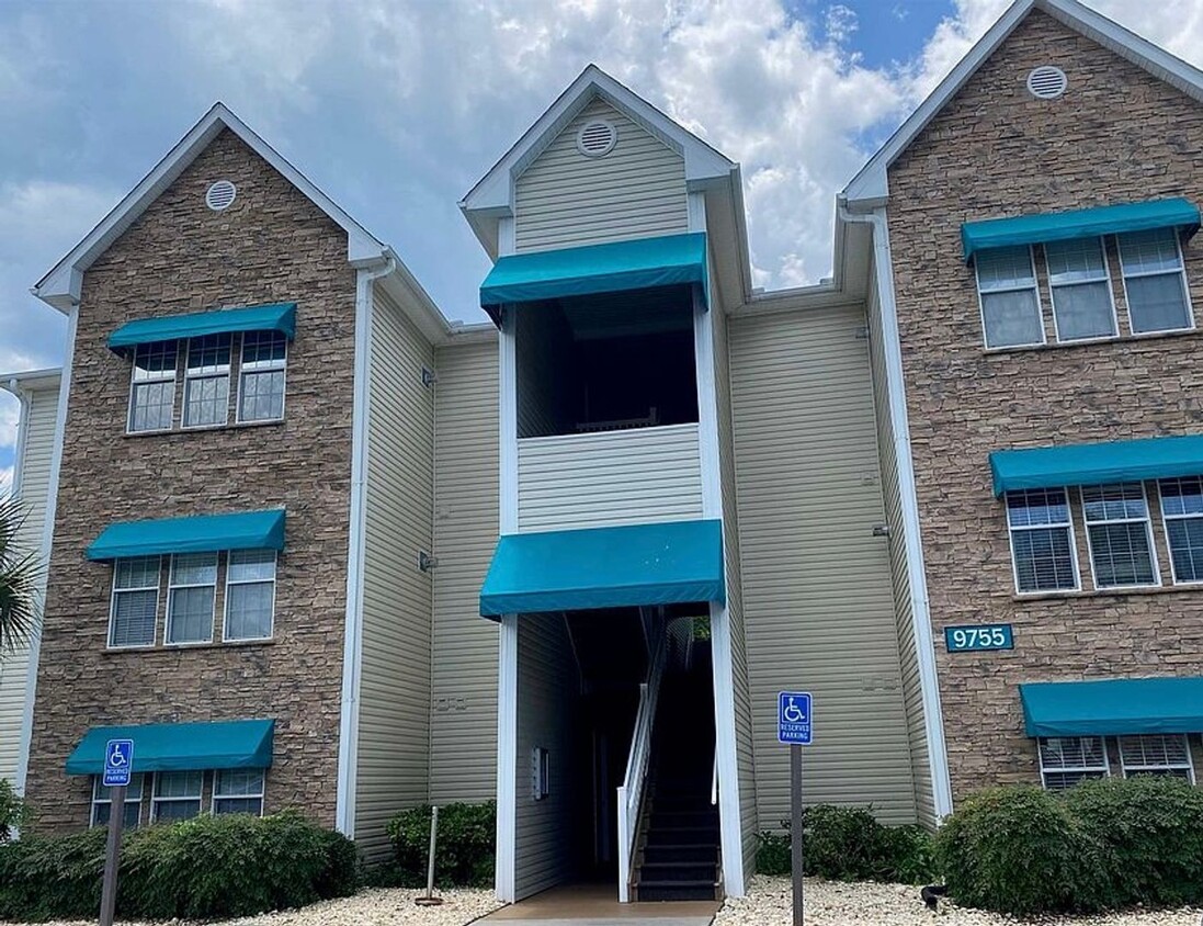 Foto principal - Beautiful Condo in Gated Community! Resort...