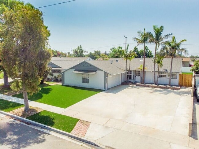 Photo - Completely Remodeld W/ Swimming Pool! House