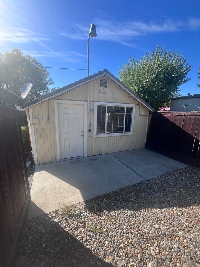 Building Photo - CUTE ONE BEDROOM ONE BATH HOME IN GRANITE ...