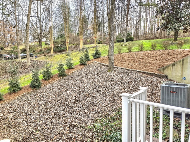 Building Photo - 12469 Daisywood Dr