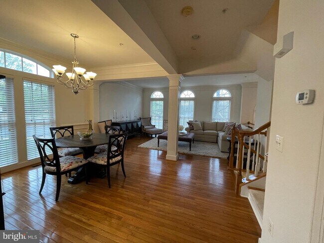 Building Photo - 7990 Reserve Way