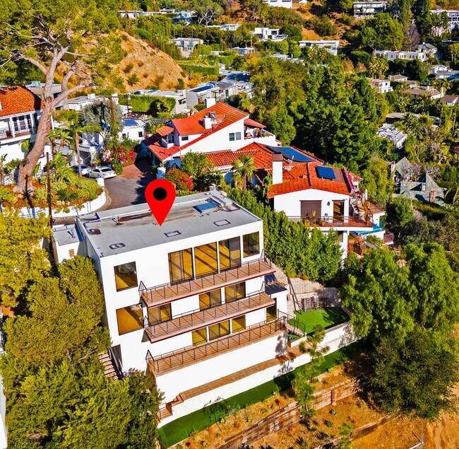 Building Photo - 9300 Warbler Way