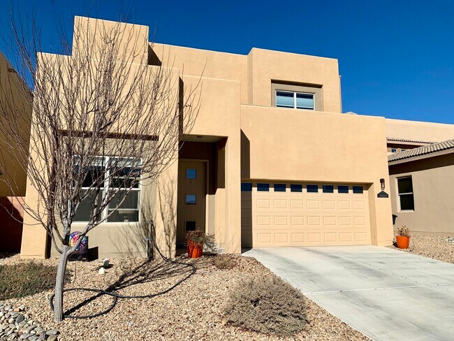 Building Photo - 7205 Valle Jardin Ln NW