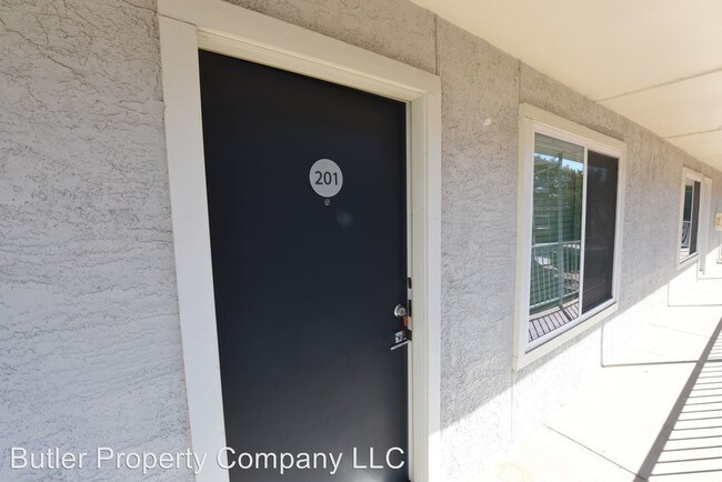 Building Photo - 5408 Reiger Ave