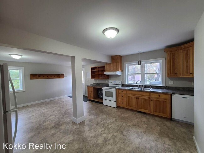 Building Photo - 3 br, 1.5 bath House - 235 Gibbons Highway
