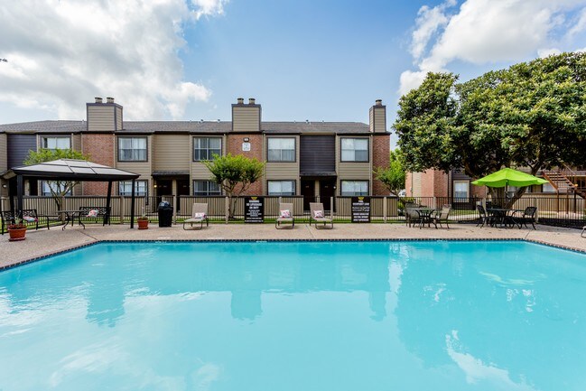 Cherry Creek Apartments Houston, TX