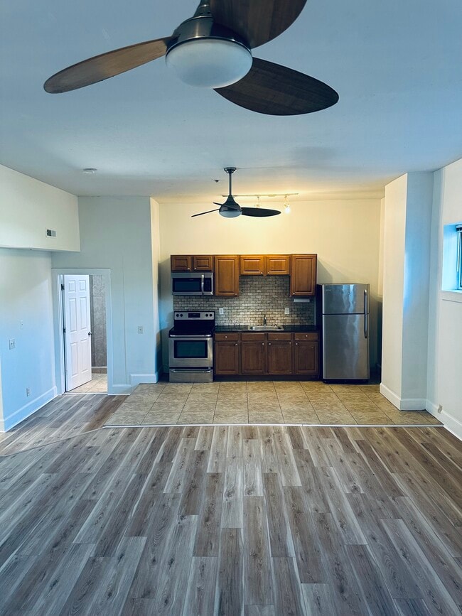 Building Photo - 4002 Eastern Ave