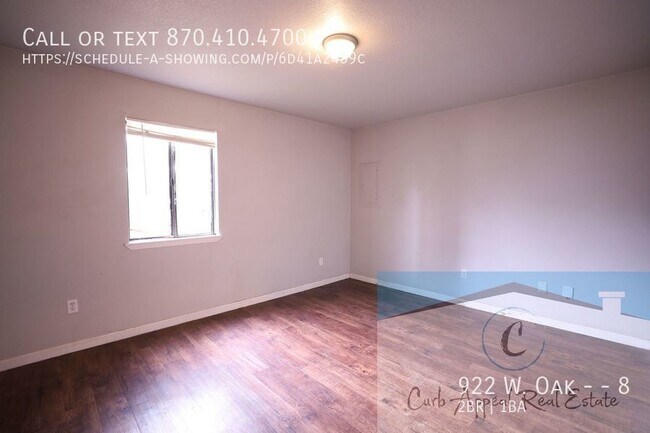Foto del edificio - First month move in special $450!!   2 bed...