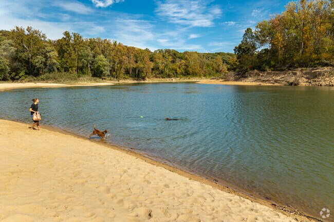 Good fishing and bird watching can be found at the Meramec River in Castlewood State Park.