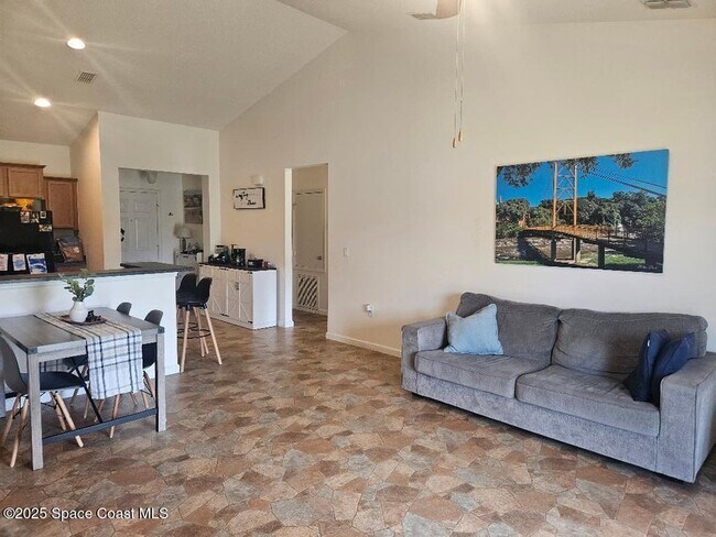 Sala de estar - 4021 Masira Ct