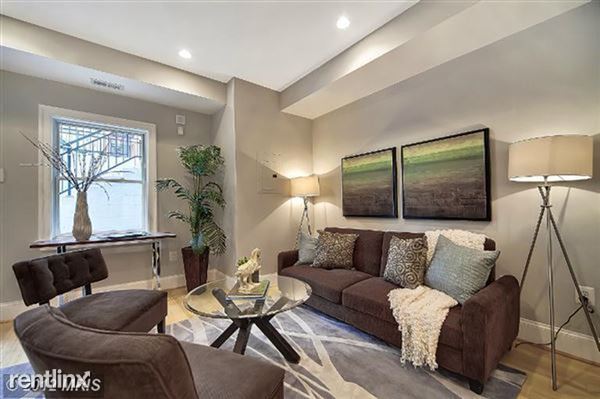 Foto del edificio - 2108 10th St NW