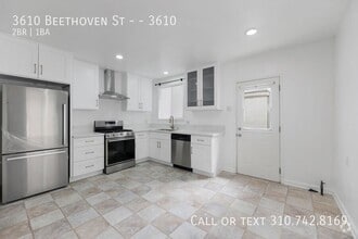 Building Photo - 3610 Beethoven St