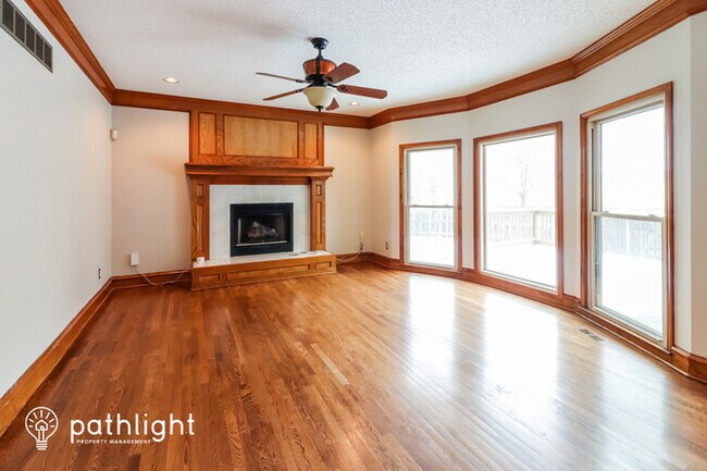 Building Photo - 11322 W 129Th Street, Overland Park, KS, 6...