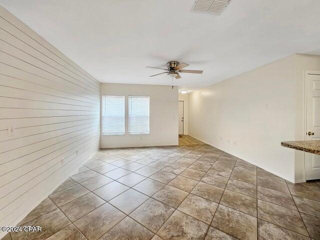 Building Photo - 707 Lighthouse Rd
