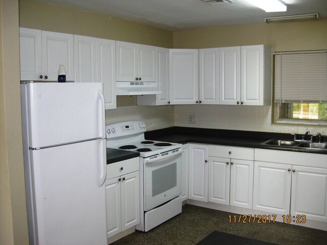 Foto del edificio - 4105 18th Pl