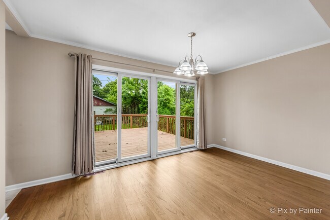 Foto del edificio - 4525 Saratoga Ave
