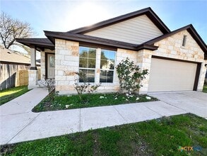 Building Photo - 2017 Ridge View Dr