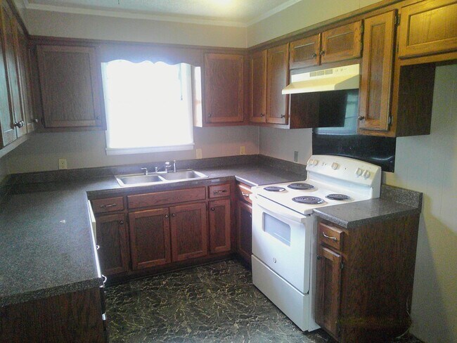 Building Photo - 510 West Woodward Ave, Holly Springs MS