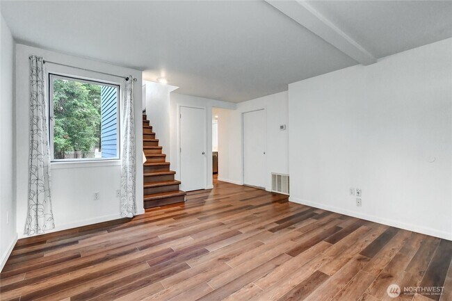 Foto del edificio - 4180 244th Pl SE