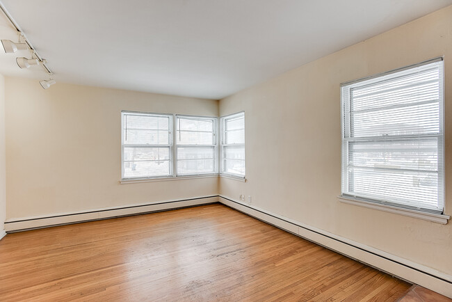 Foto del edificio - 123 W 26th Street Apartments