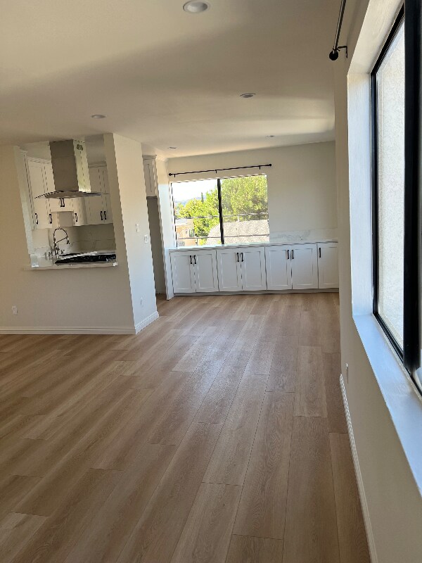 Foto del edificio - 419 S Verdugo Rd