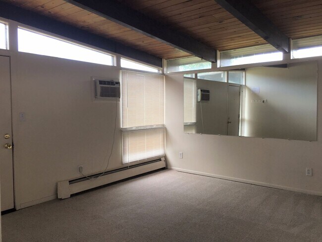 Building Photo - Seven Thirty, LLC (745)