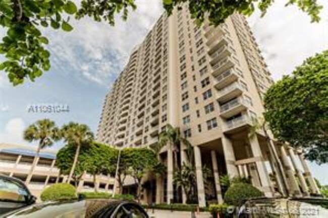 Building Photo - 770 Claughton Island Dr