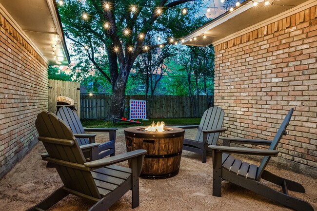 Foto del edificio - 13739 Spring Grove Ave