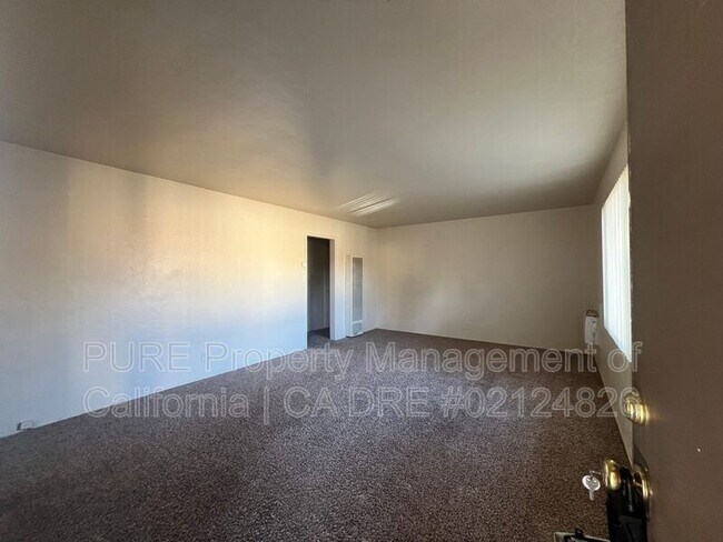 Foto del edificio - 208 Ford St