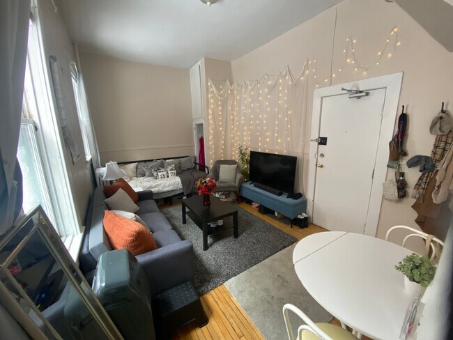 Photo du bâtiment - 322 Cooper St